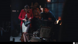 Fanta Sie - The Hustle