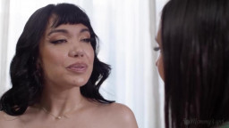 Lillianette, Damion Dayski - A New Size Queen